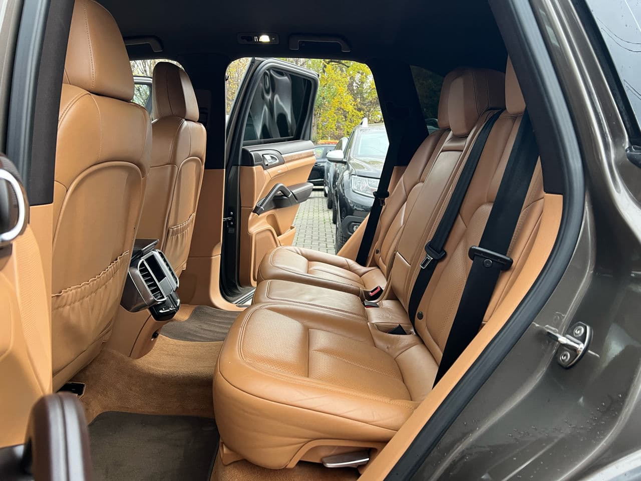 Porsche Cayenne 2014 — Миниатюра 21