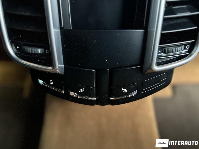 Porsche Cayenne 2014 — Миниатюра 20