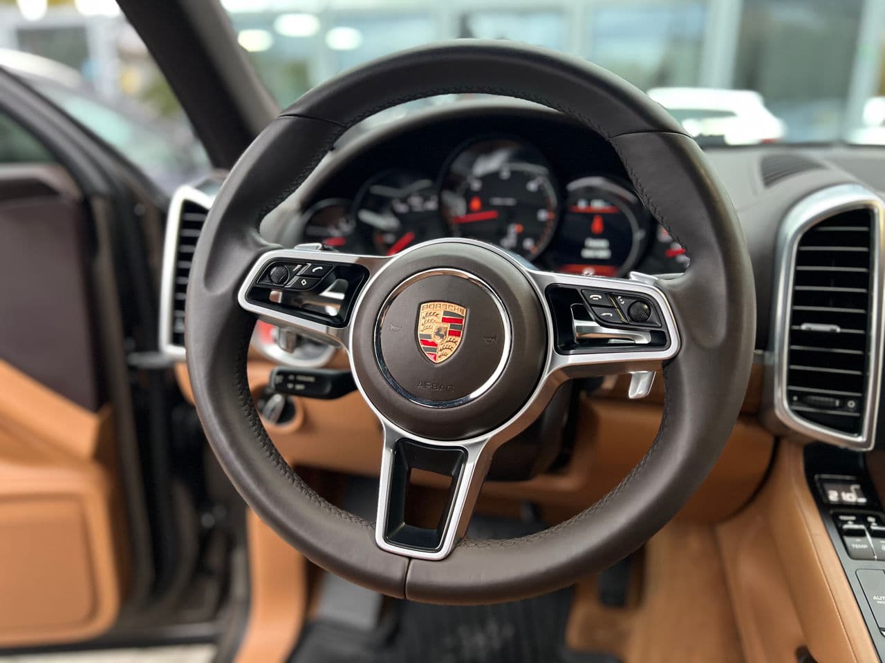 Porsche Cayenne 2014 — Миниатюра 11