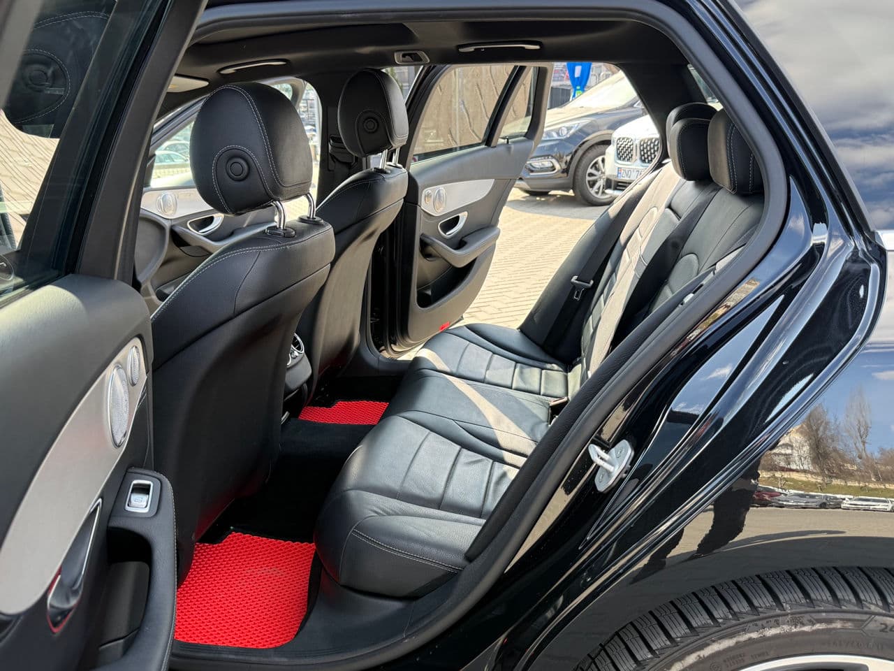 Mercedes C 350e 2015 — Миниатюра 14