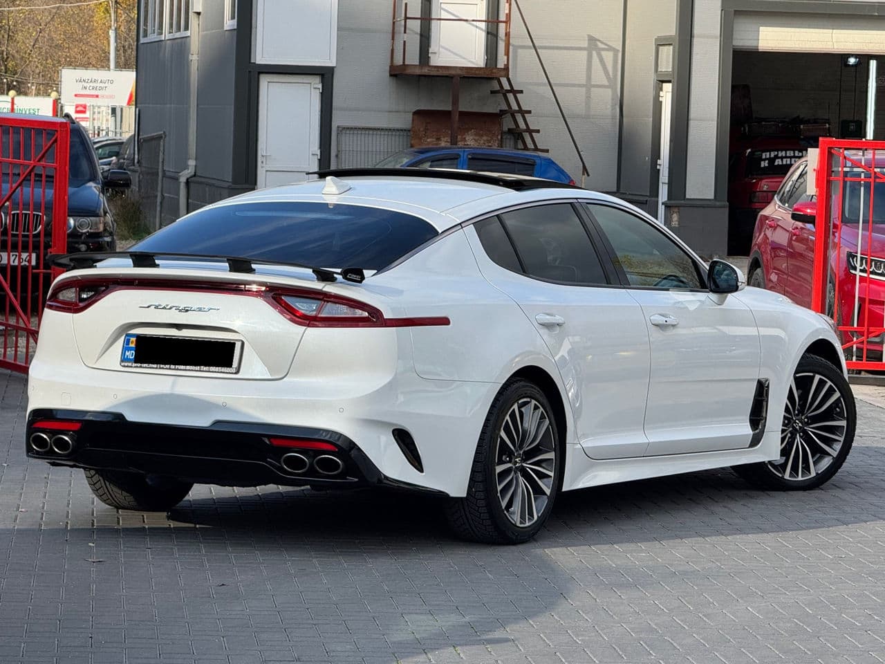 Kia Stinger 2018 — Миниатюра 3