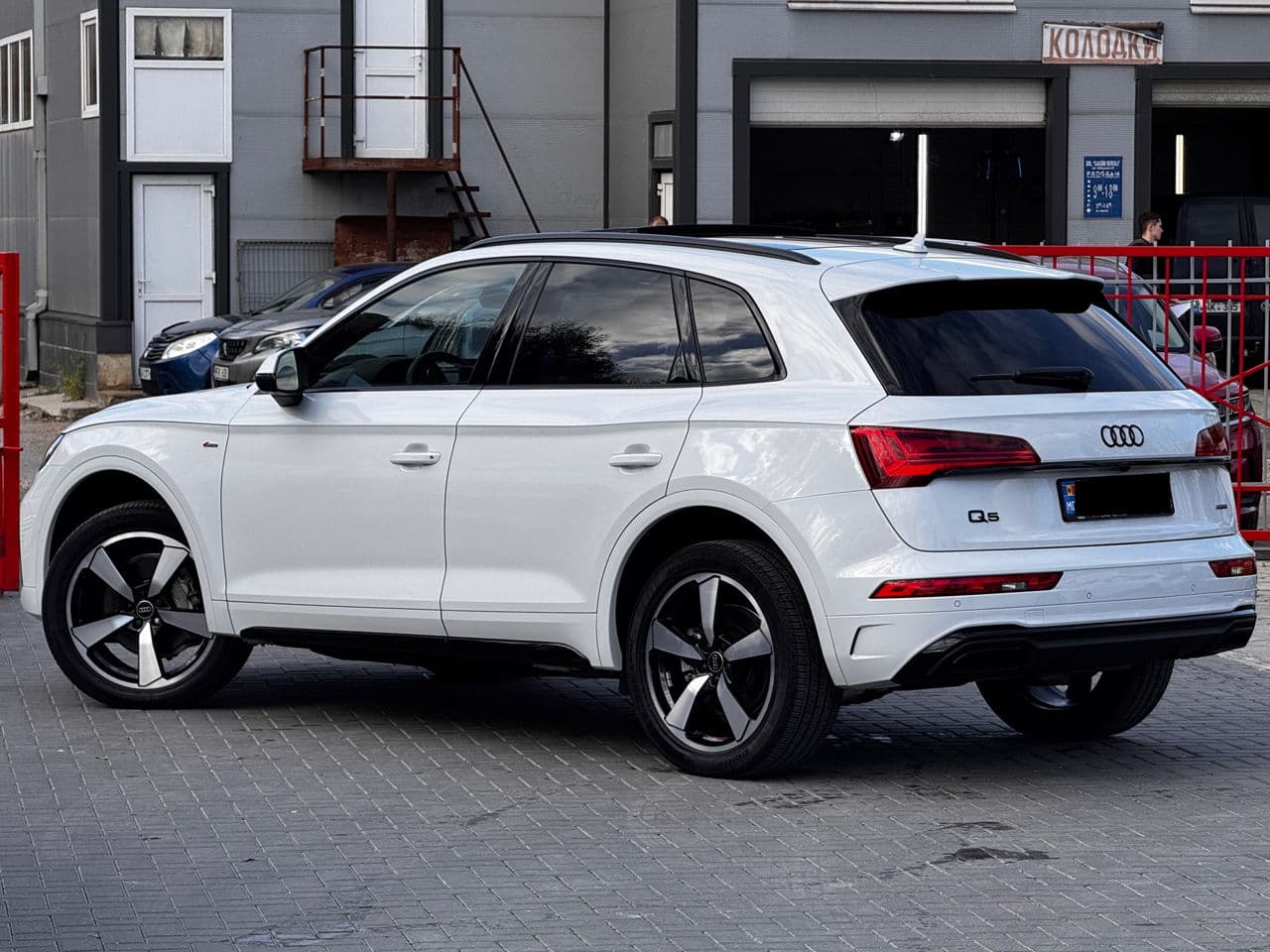 2023 Audi Q5 — Miniatură 4