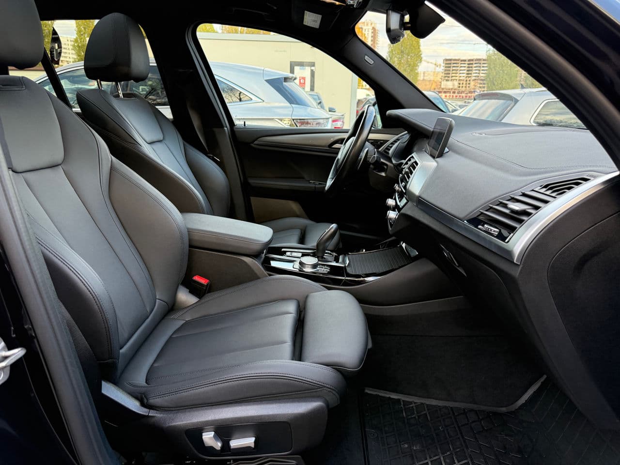 2021 BMW X3 3.0e — Miniatură 17