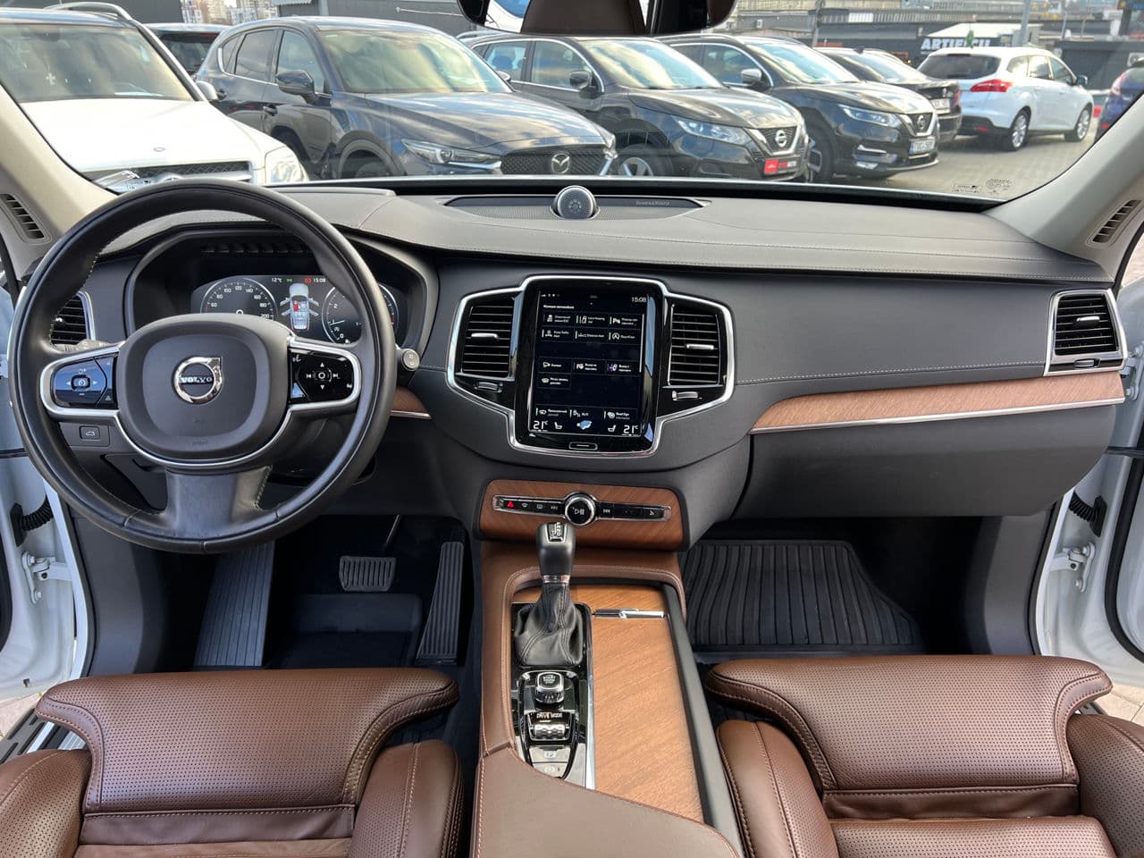 Volvo XC 90 2017 — Миниатюра 6