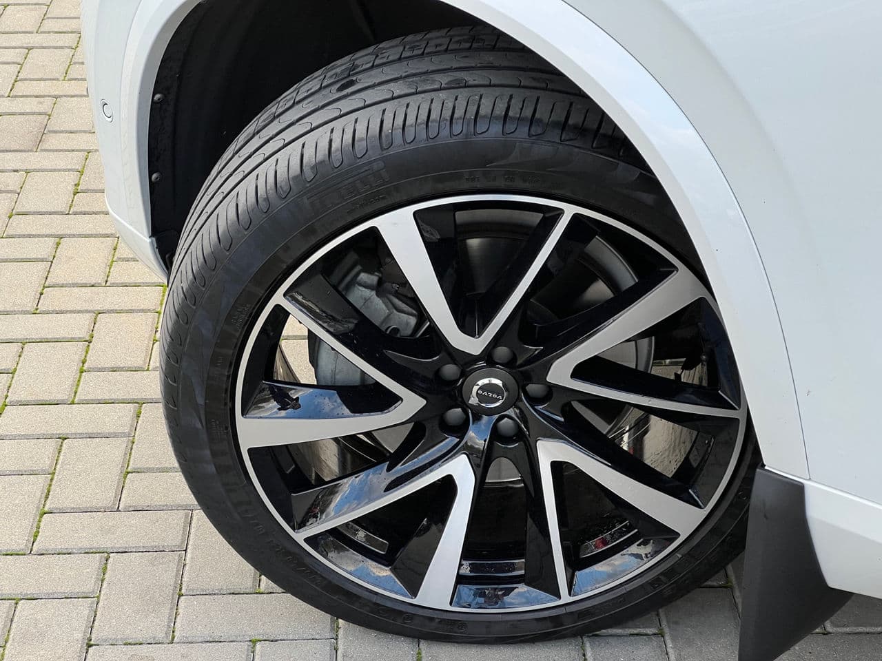 Volvo XC 90 2017 — Миниатюра 21