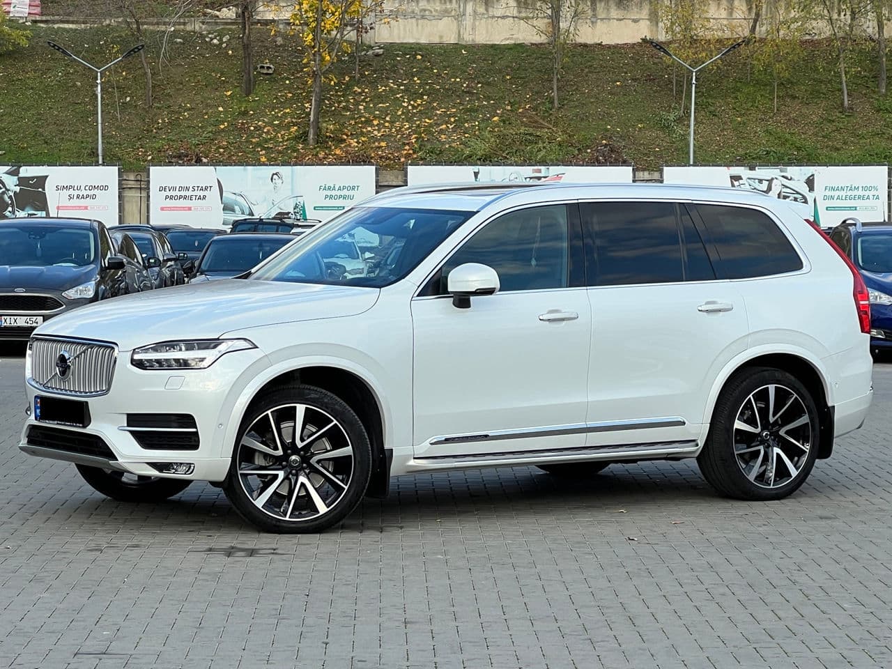 Volvo XC 90 2017 — Миниатюра 2