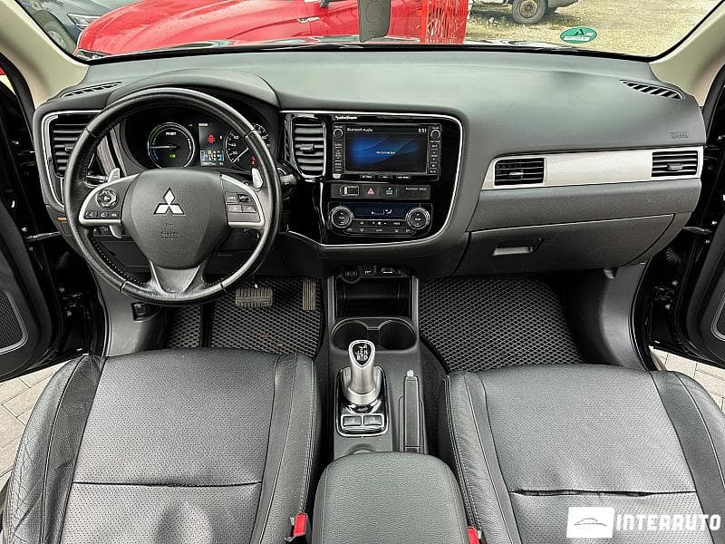 Mitsubishi Outlander 2014 — Миниатюра 7