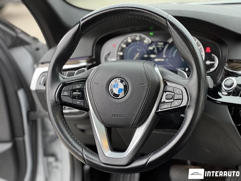 BMW 530e 2018 — Миниатюра 8