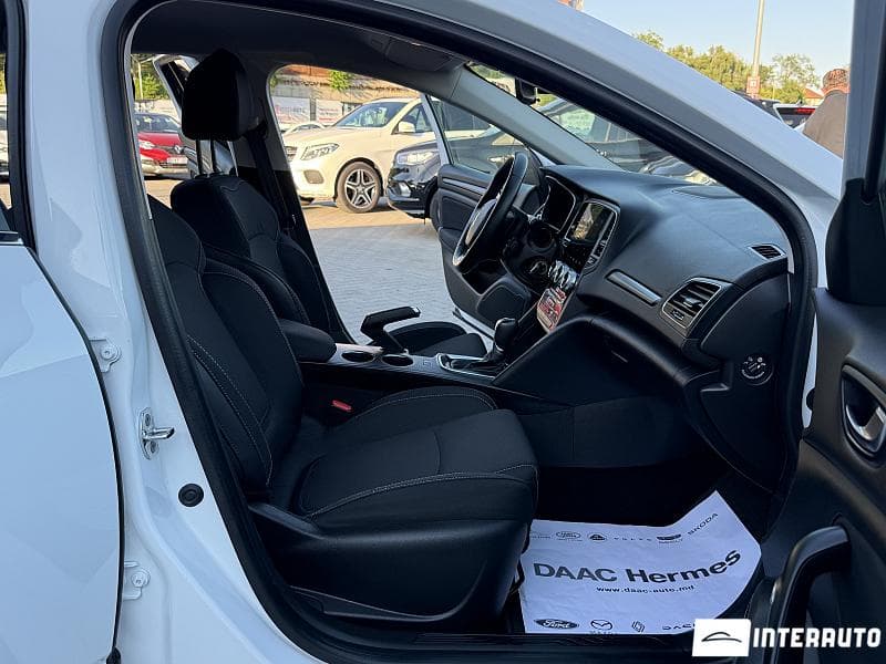 Renault Megane 2022 — Миниатюра 12