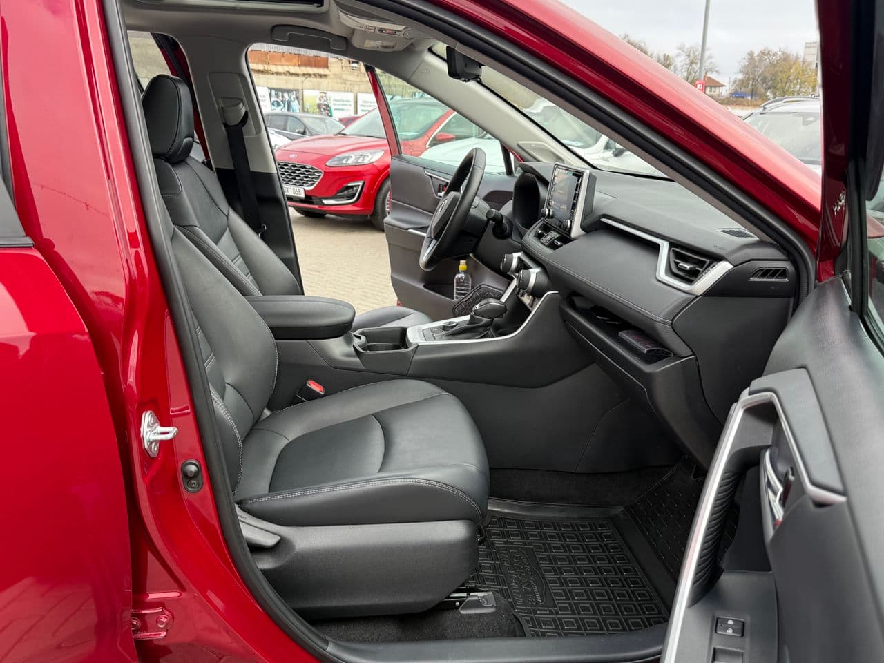 Toyota Rav-4 2021 — Миниатюра 16