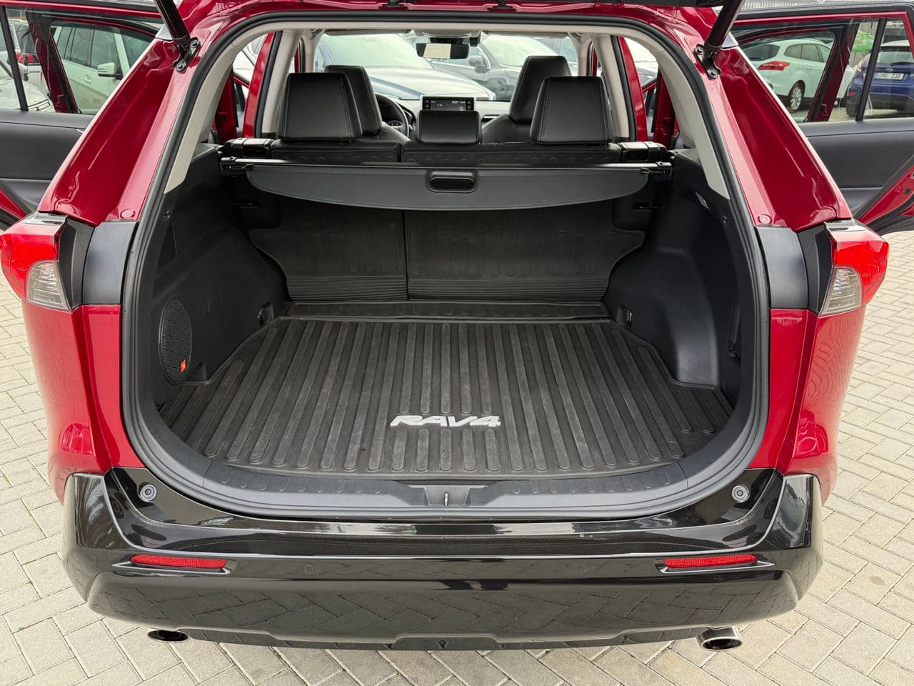 Toyota Rav-4 2021 — Миниатюра 25