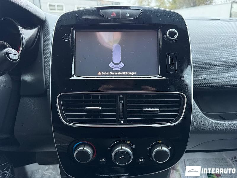 Renault Clio 2018 — Миниатюра 10