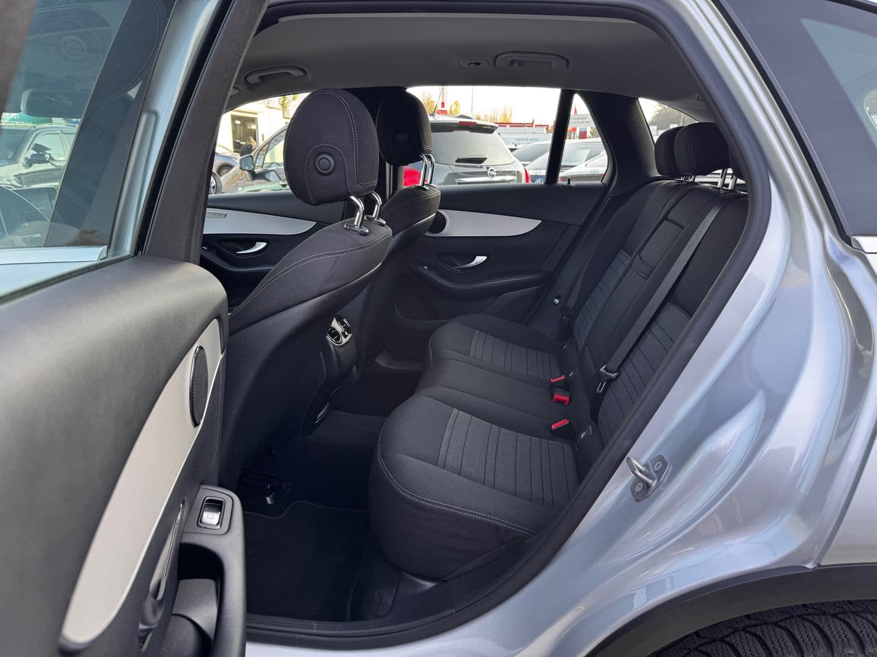 Mercedes GLC 250d 2018 — Миниатюра 17