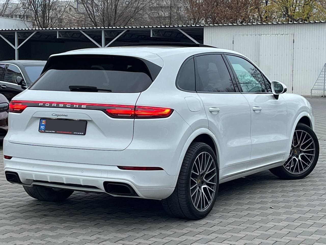Porsche Cayenne 2021 — Миниатюра 4