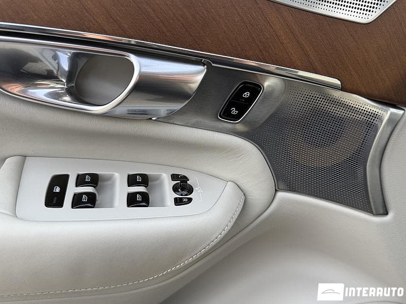 Volvo XC 90 2018 — Миниатюра 23