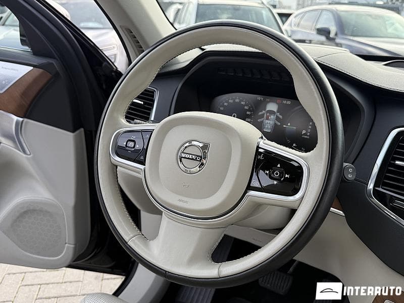 Volvo XC 90 2018 — Миниатюра 8
