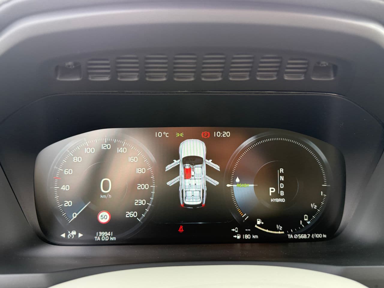 Volvo XC 90 2018 — Миниатюра 9
