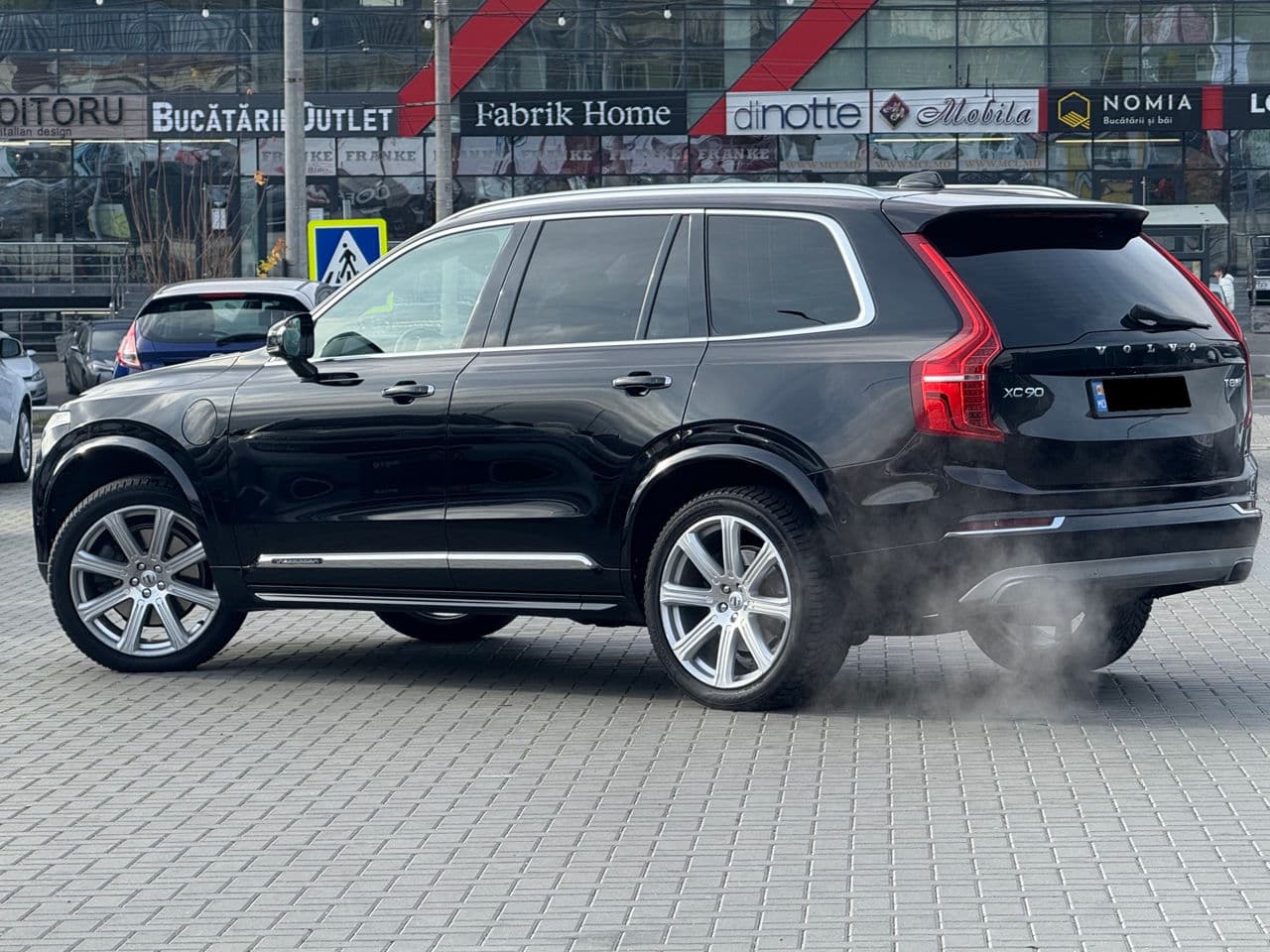 Volvo XC 90 2018 — Миниатюра 4