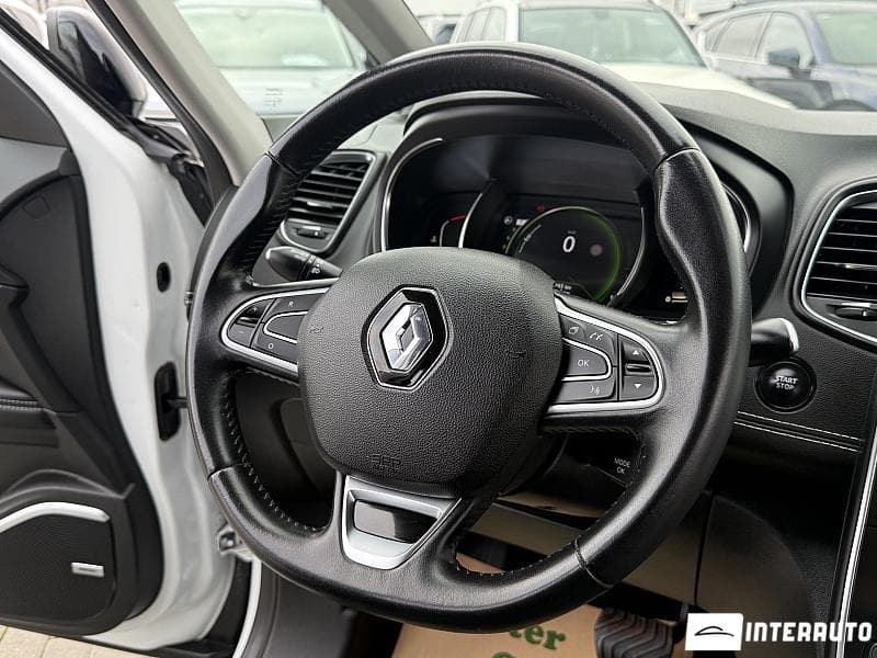 Renault Grand Scenic 2018 — Миниатюра 8