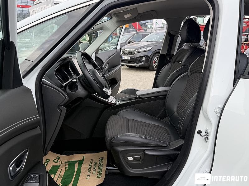 Renault Grand Scenic 2018 — Миниатюра 6