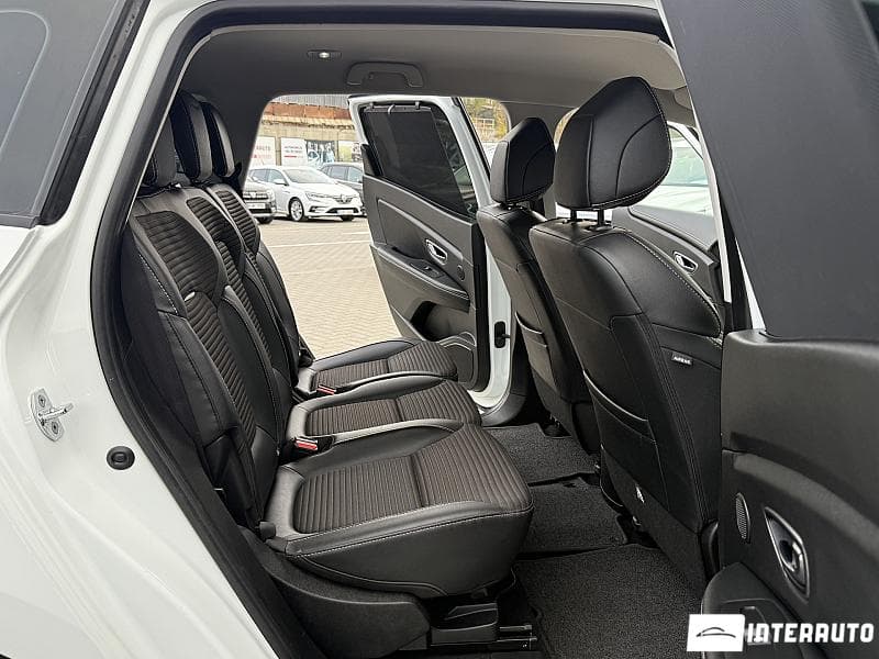 Renault Grand Scenic 2018 — Миниатюра 16