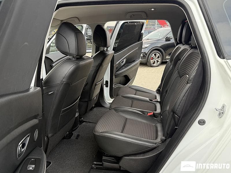 Renault Grand Scenic 2018 — Миниатюра 15