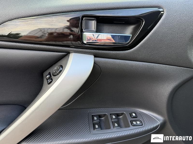 Mitsubishi Eclipse Cross 2022 — Миниатюра 7