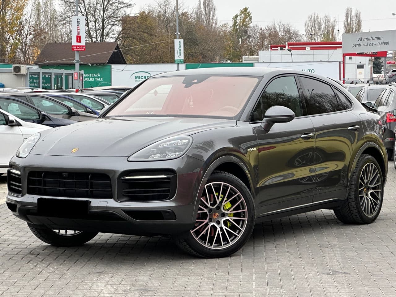 Porsche Cayenne E-Hybrid Coupe