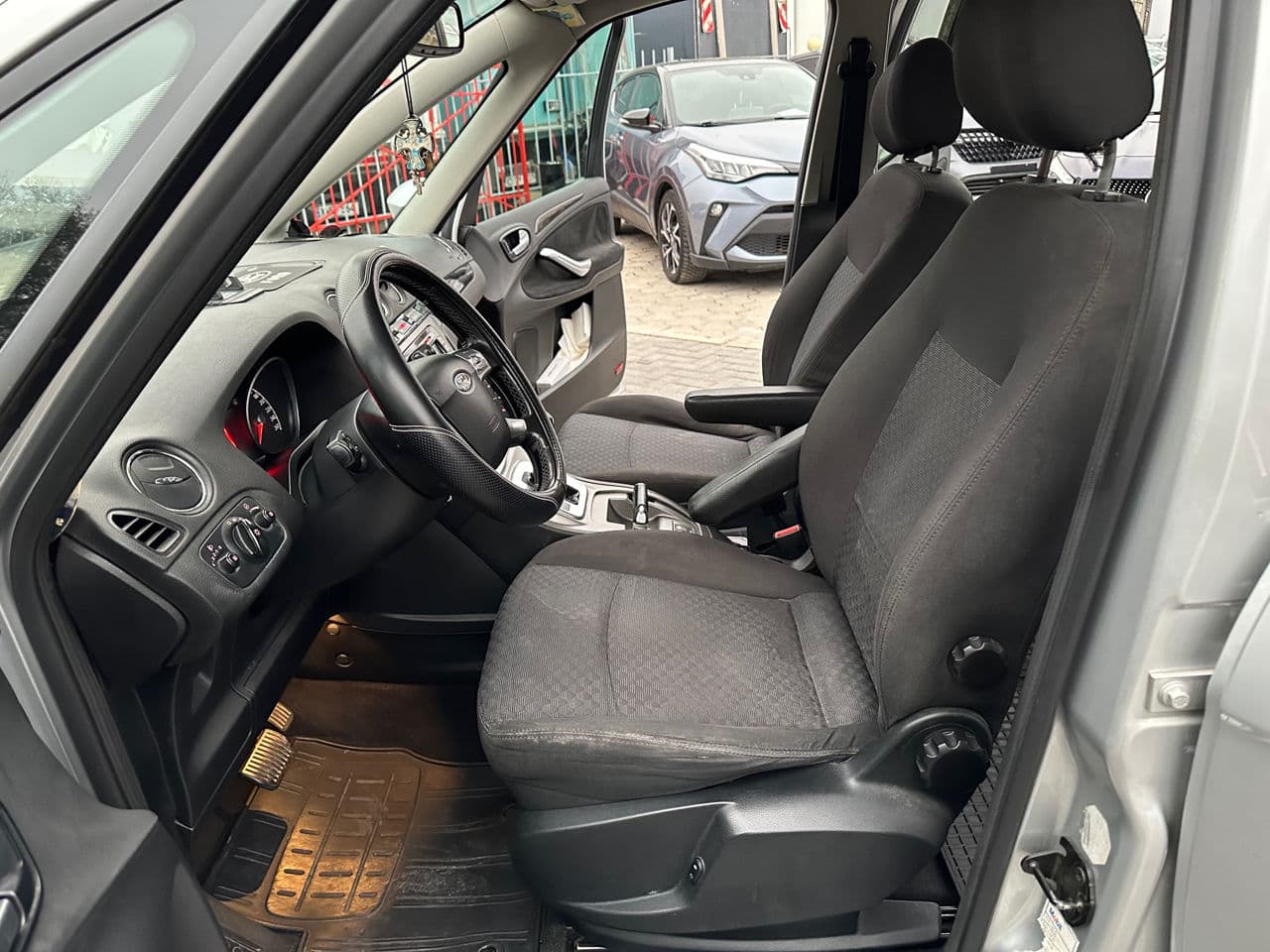 Ford Galaxy 2008 — Миниатюра 5