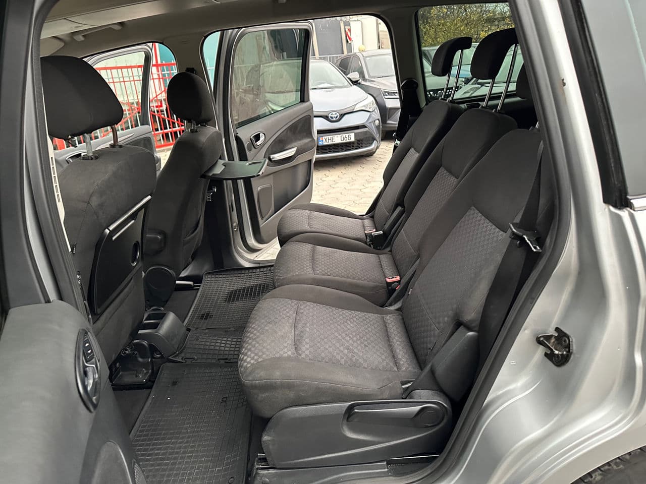 Ford Galaxy 2008 — Миниатюра 6