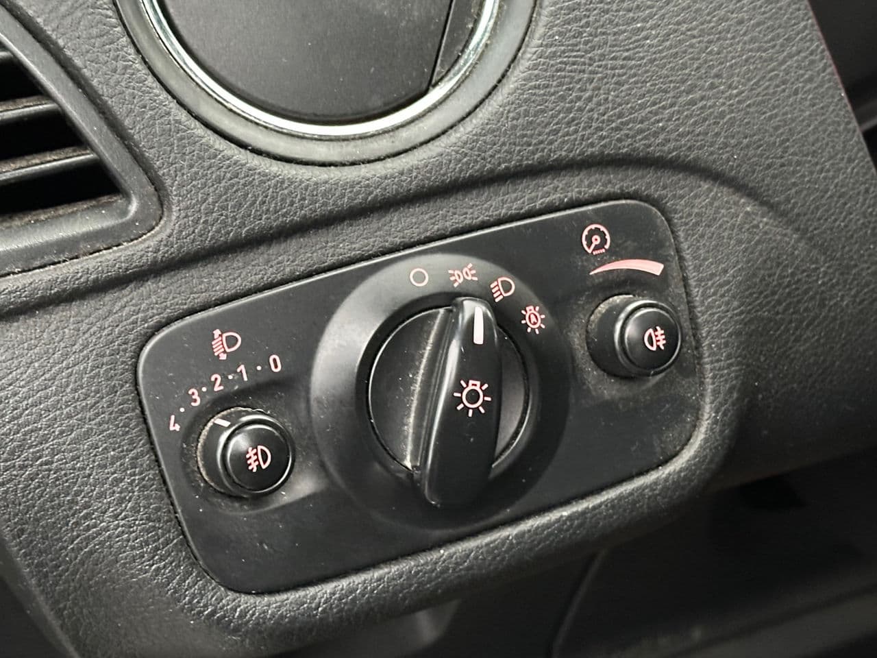 Ford Galaxy 2008 — Миниатюра 15