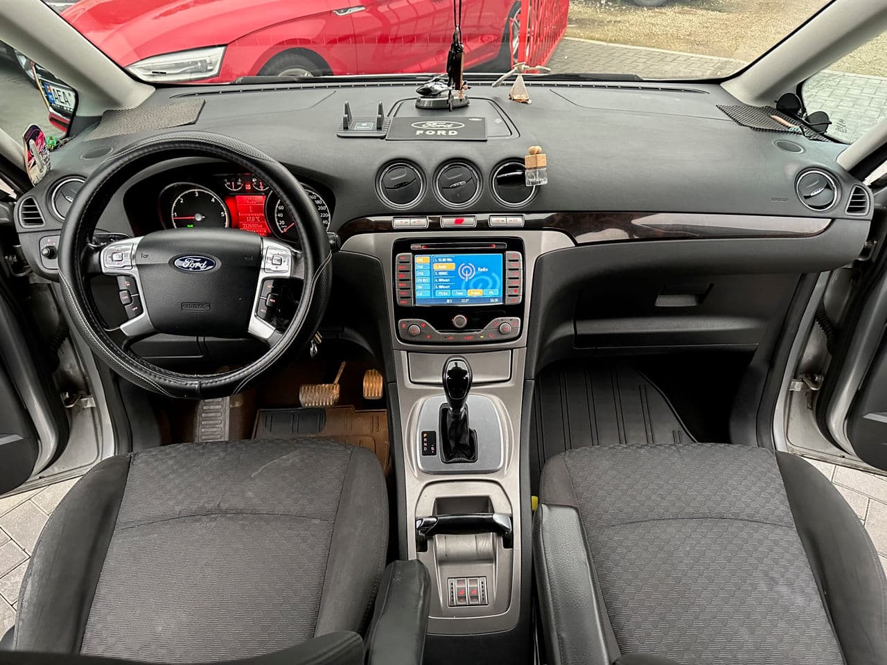 Ford Galaxy 2008 — Миниатюра 9