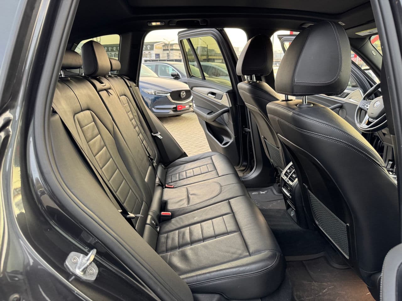 2018 BMW X3 M4.0i — Miniatură 16