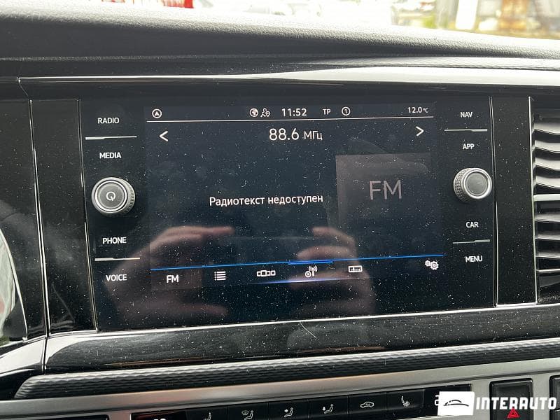 Volkswagen Caravelle 2020 — Миниатюра 11