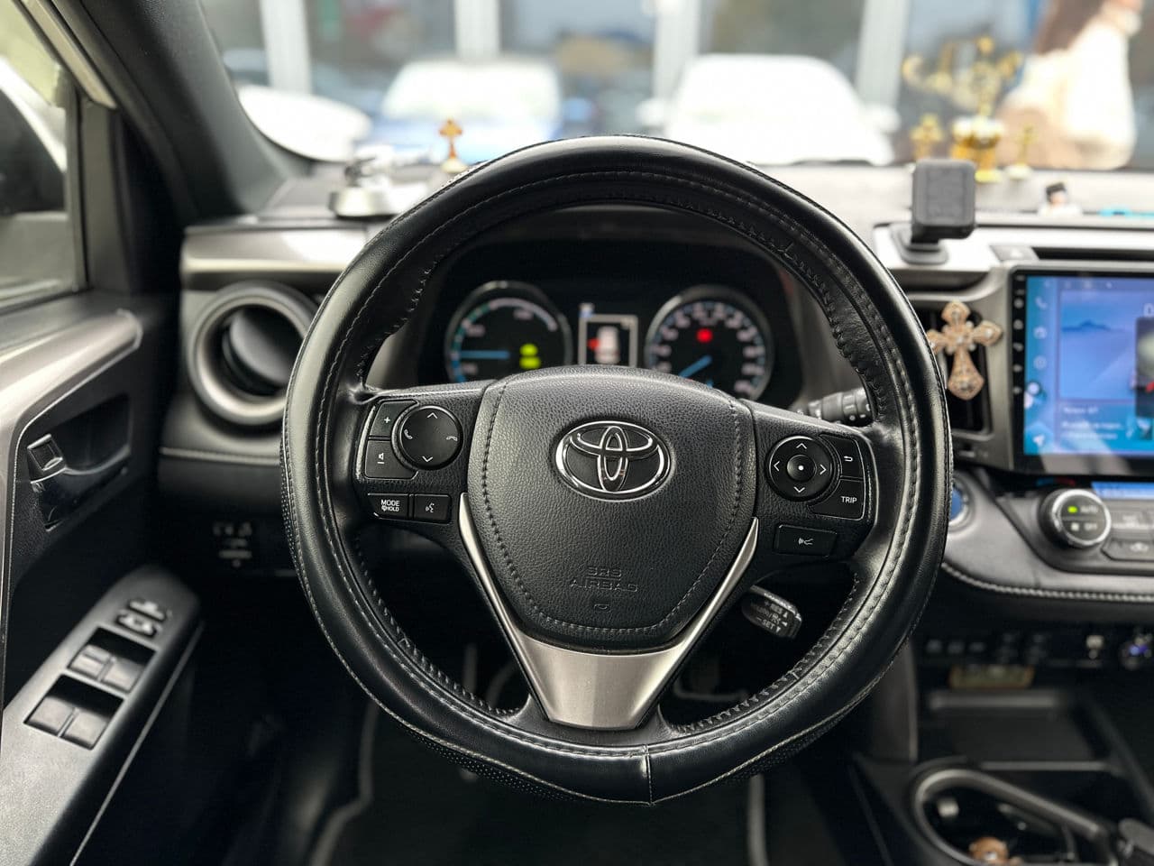 Toyota Rav-4 2016 — Миниатюра 9