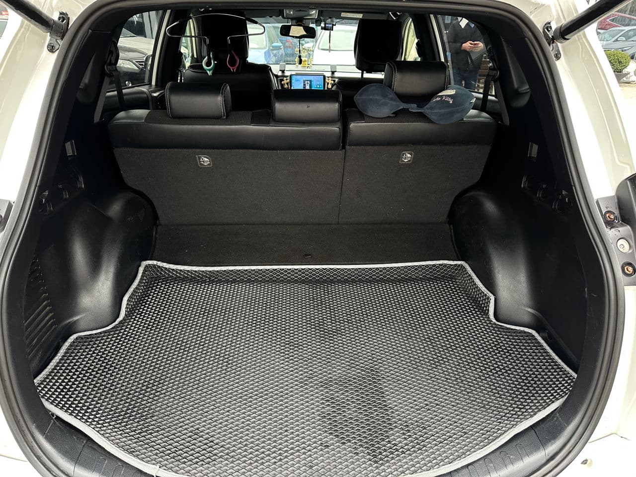 Toyota Rav-4 2016 — Миниатюра 17