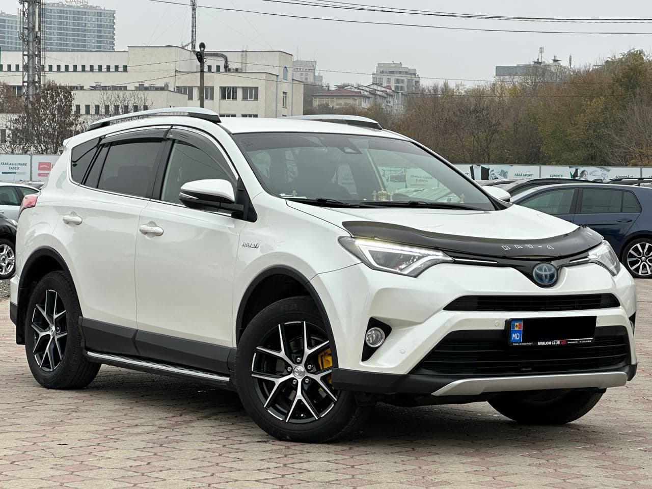 Toyota Rav-4 2016 — Миниатюра 4