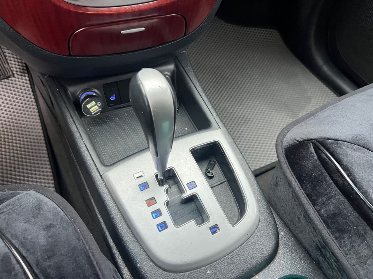 Hyundai Santa Fe 2006 — Миниатюра 10