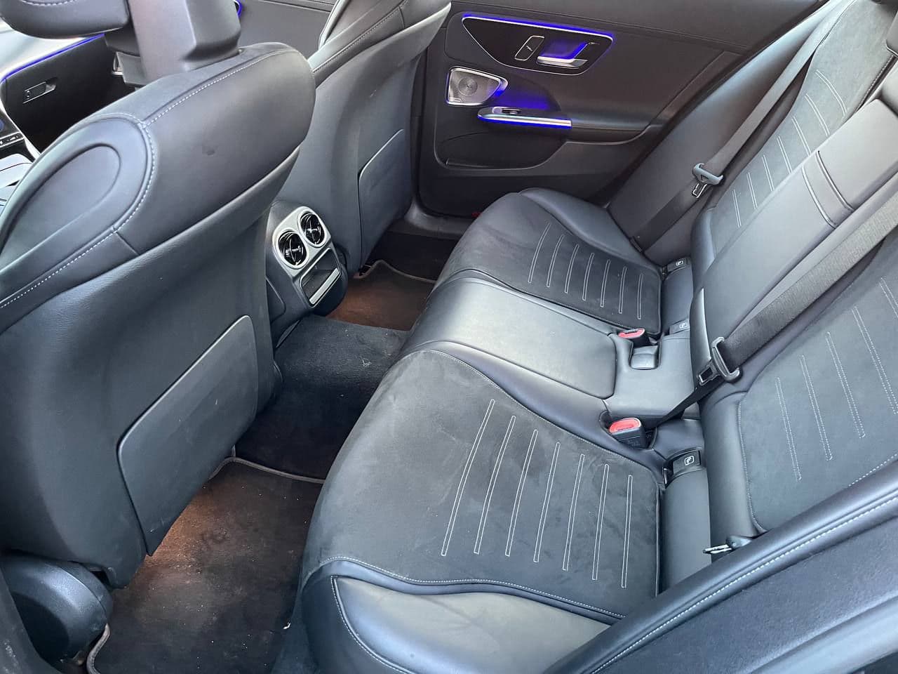 Mercedes C 220 2021 — Миниатюра 17