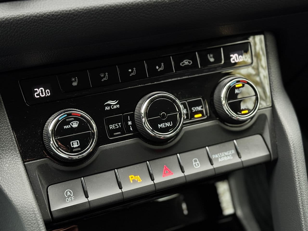 Skoda Kodiaq 2023 — Миниатюра 16