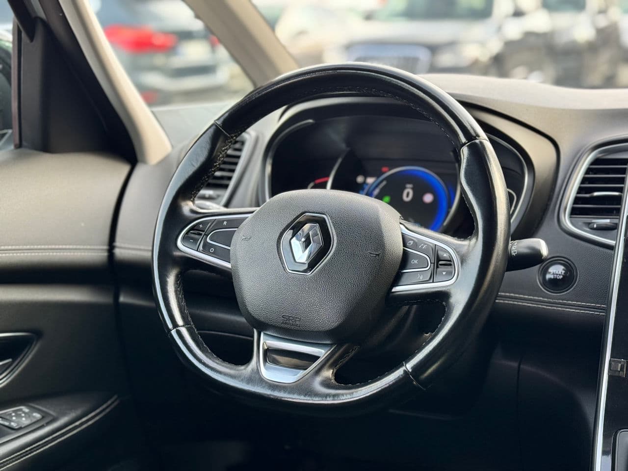 Renault Grand Scenic 2017 — Миниатюра 11