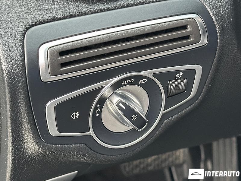 Mercedes C 220 2017 — Миниатюра 14