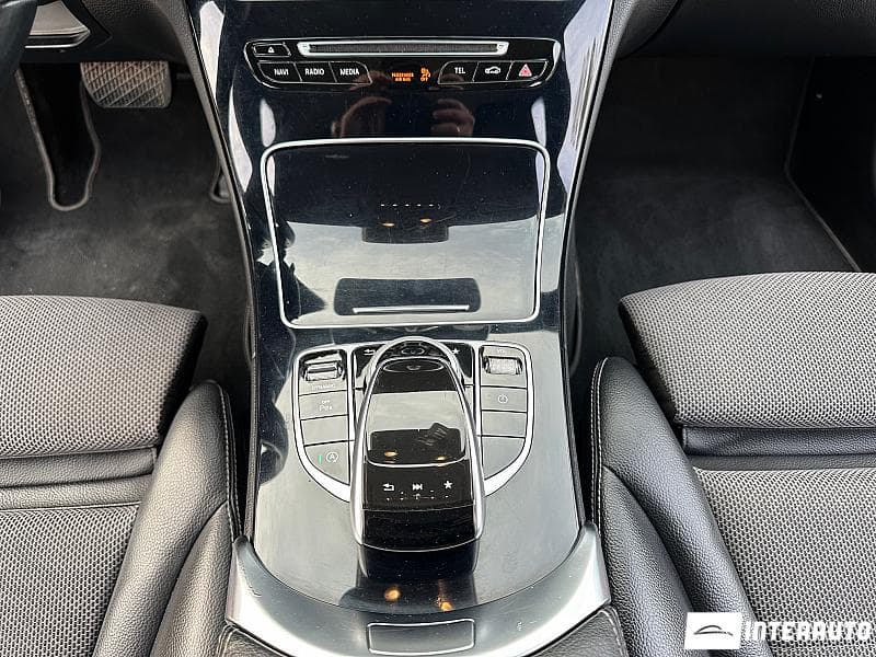 Mercedes C 220 2017 — Миниатюра 12