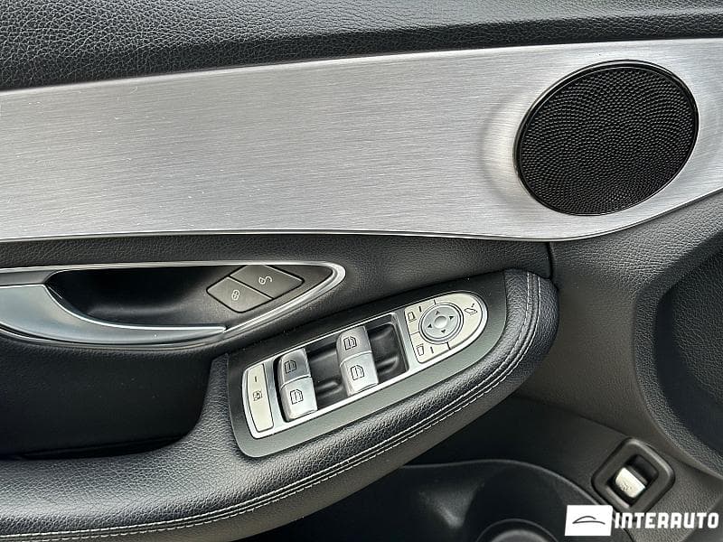 Mercedes C 220 2017 — Миниатюра 15