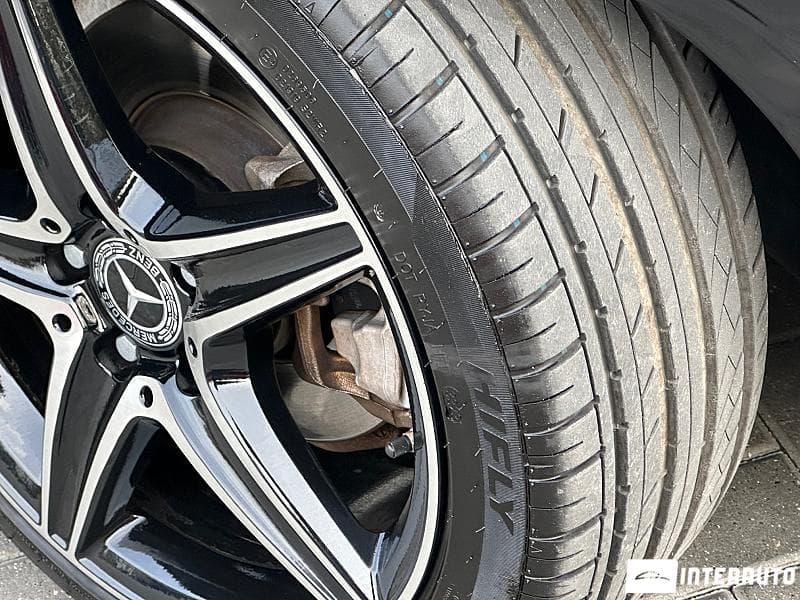 Mercedes C 220 2017 — Миниатюра 19
