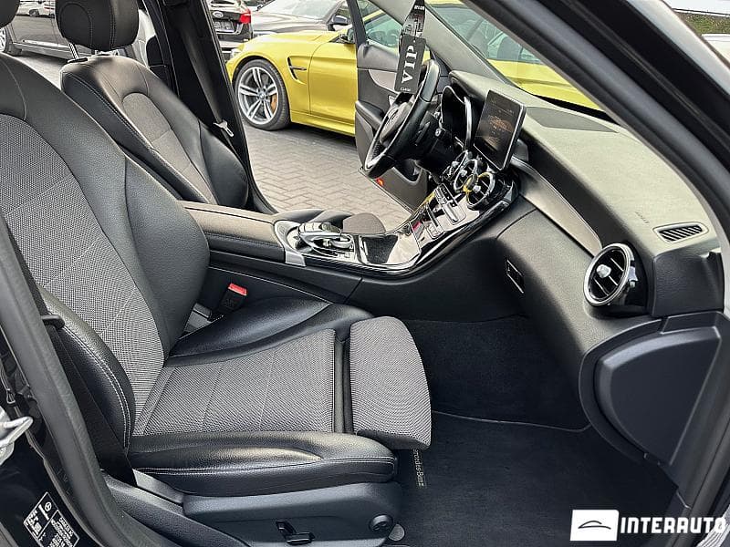 Mercedes C 220 2017 — Миниатюра 5