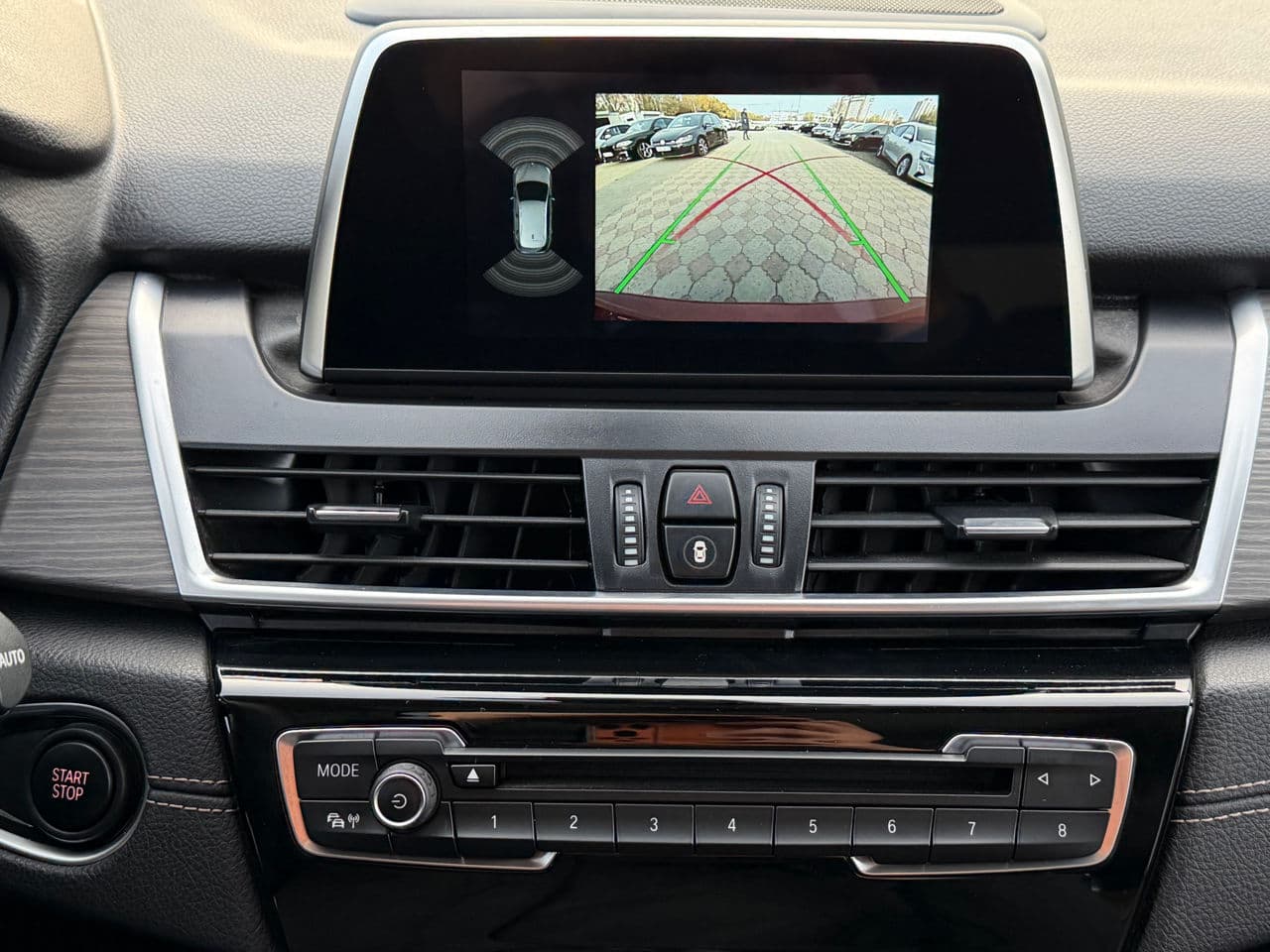 BMW 225XE 2020 — Миниатюра 13