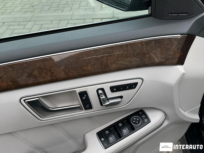 Mercedes E 250 2015 — Миниатюра 8
