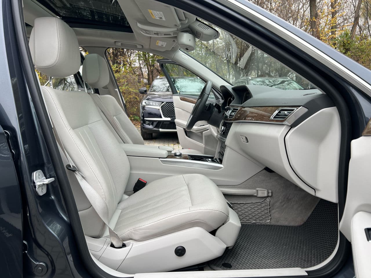 Mercedes E 250 2015 — Миниатюра 21