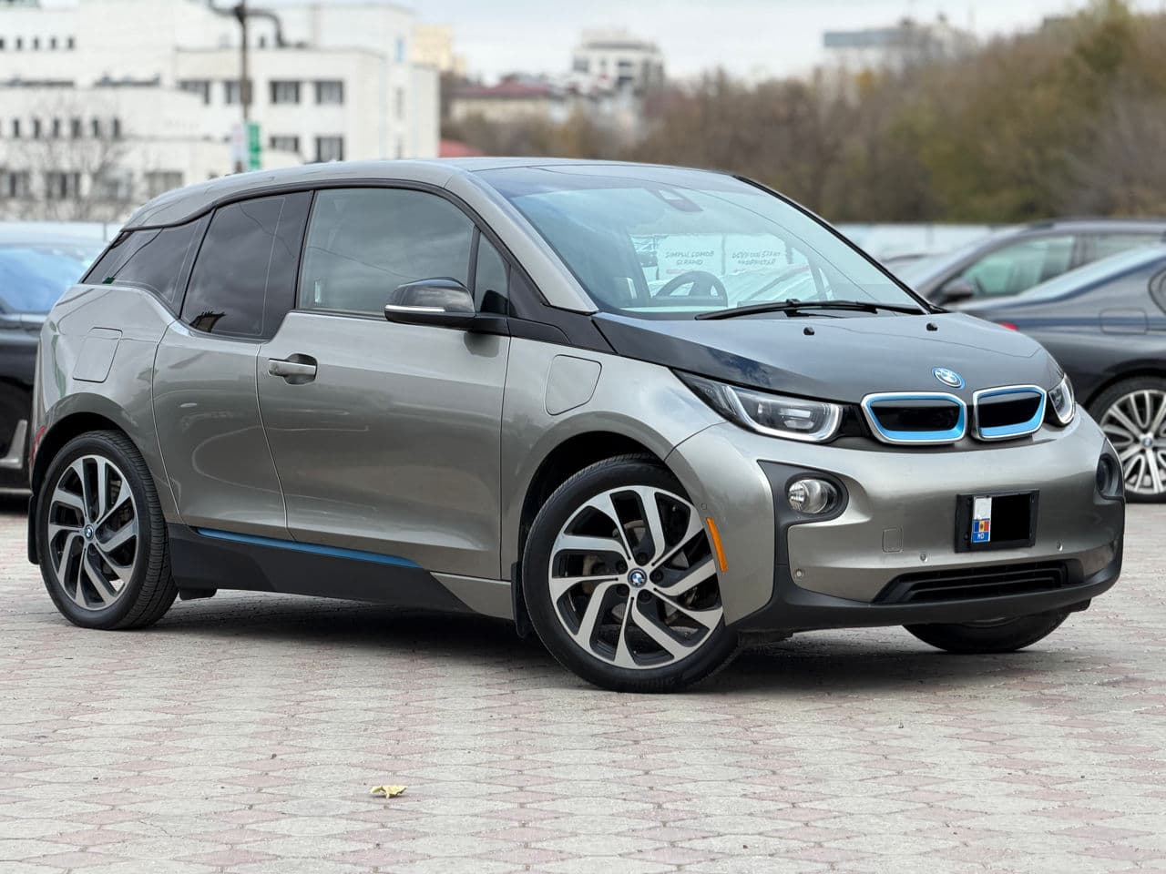 BMW i3 2017 — Миниатюра 2